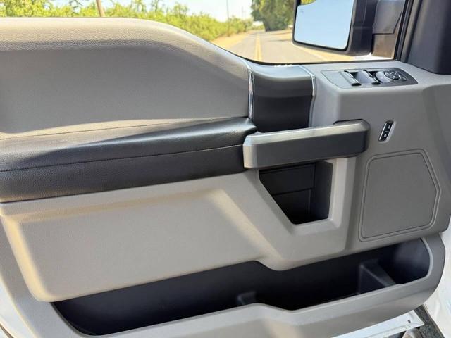 Photo of 2018 Oxford White Ford F-150