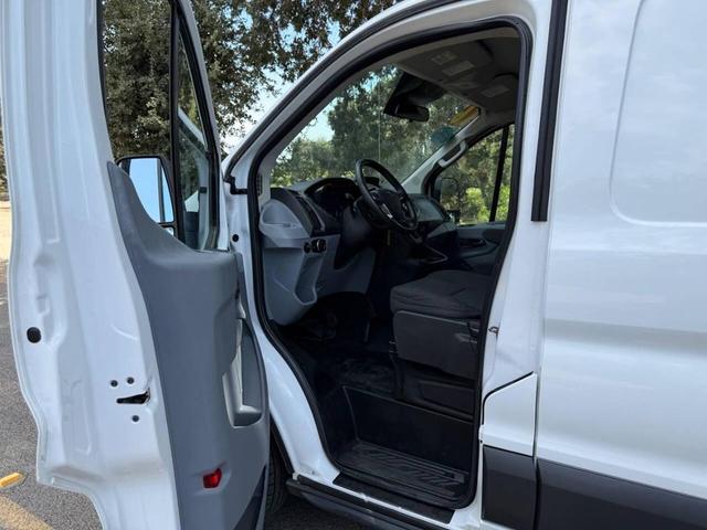 Photo of 2016 Oxford White Ford Transit-150