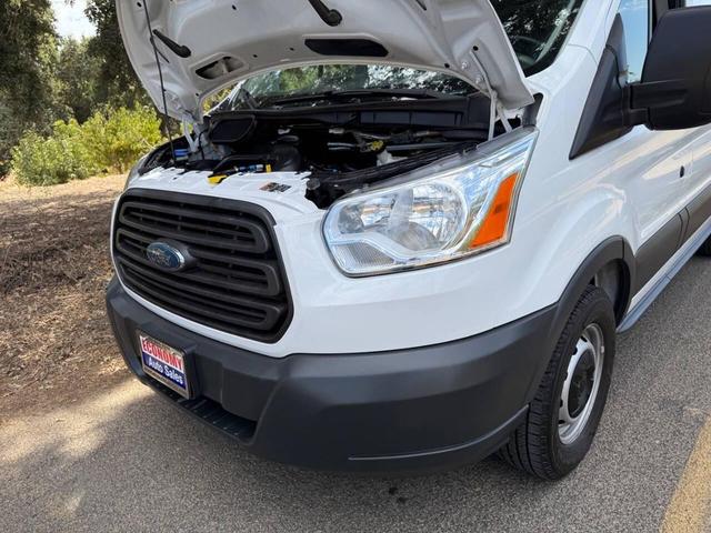 Photo of 2016 Oxford White Ford Transit-150
