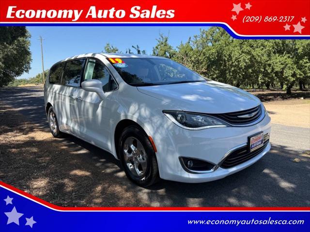 2019 Chrysler Pacifica Hybrid