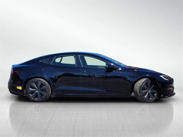Photo of 2022 Black Tesla Model S
