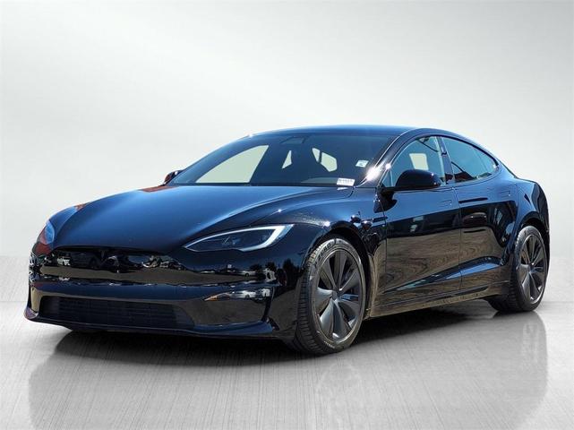 Photo of 2022 Black Tesla Model S