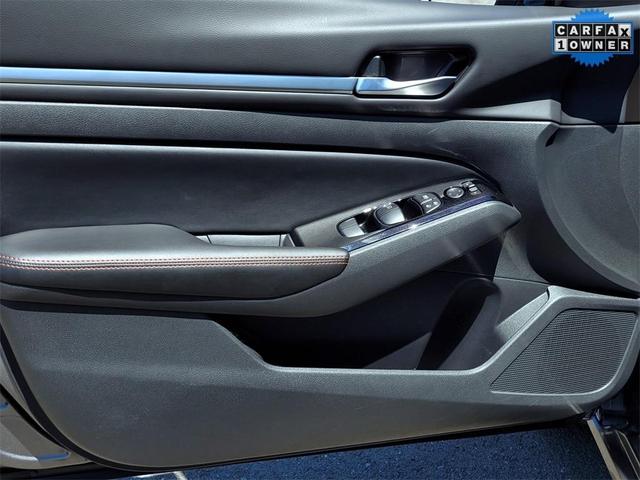 Photo of 2024 Gun Metallic Nissan Altima