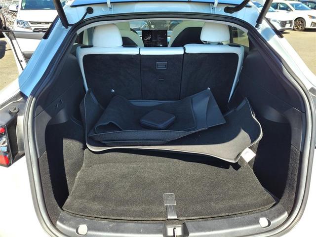 Photo of 2021 Pearl White Multi Tesla Model Y