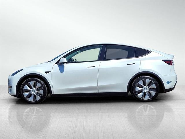 Photo of 2021 Pearl White Multi Tesla Model Y