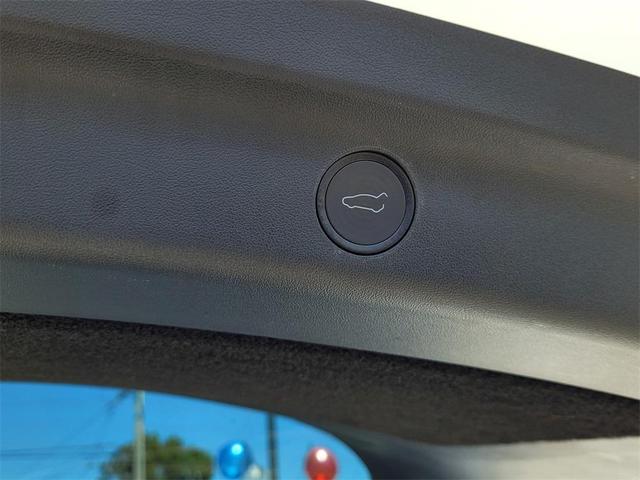 Photo of 2021 Pearl White Multi Tesla Model Y