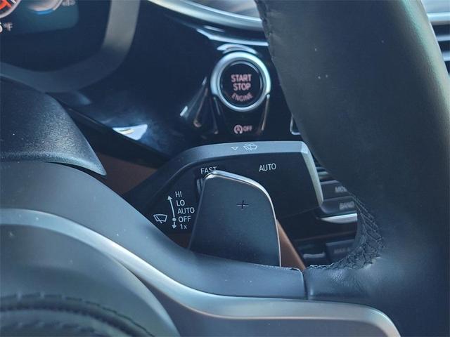 Photo of 2022 Carbon Black Metallic BMW 530