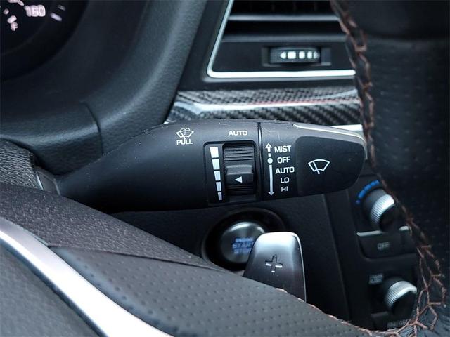 Photo of 2019 Casablanca White Genesis G80