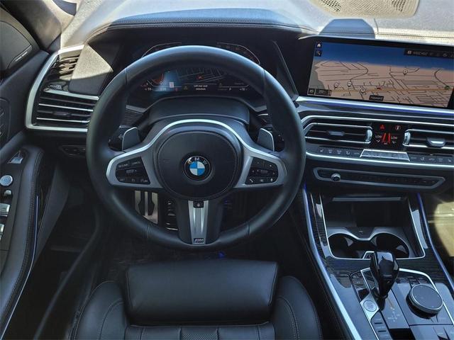 Photo of 2021 Black Sapphire Metallic BMW X7