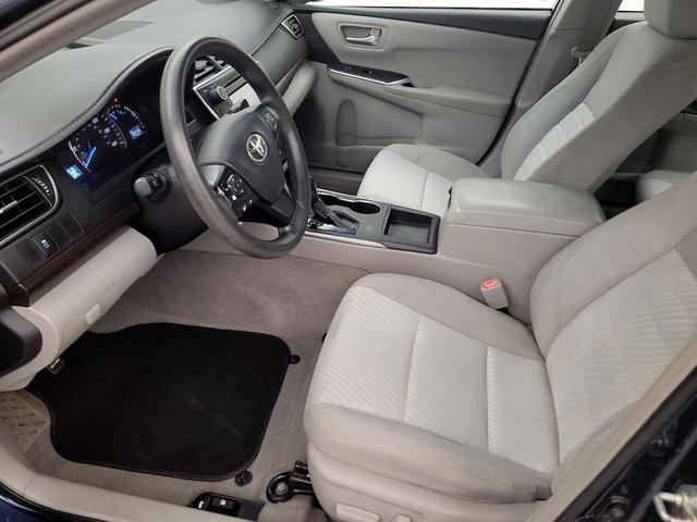 Photo of 2015 Blue Toyota Camry