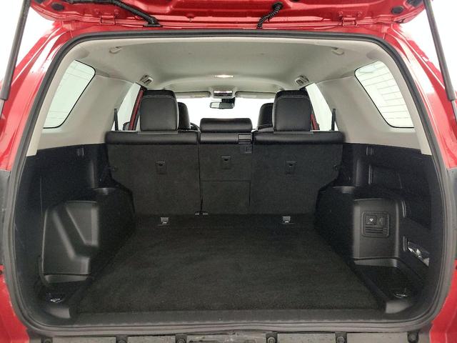 Photo of 2021 Red Toyota 4Runner