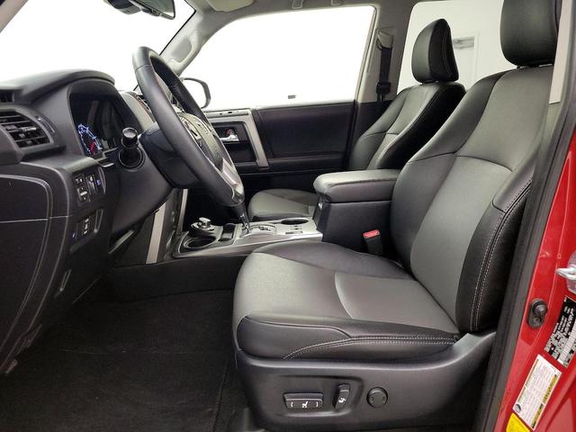 Photo of 2021 Red Toyota 4Runner
