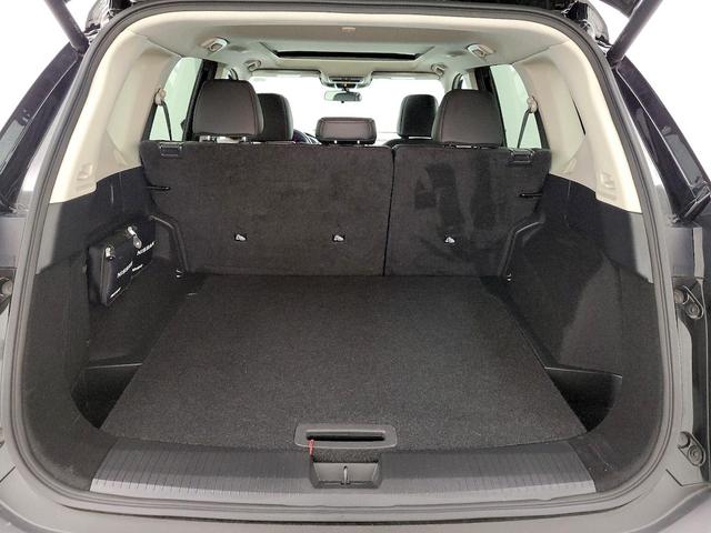 Photo of 2023 Black Nissan Rogue