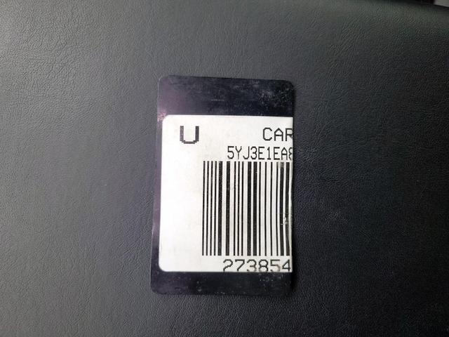 Photo of 2021 White Tesla Model 3