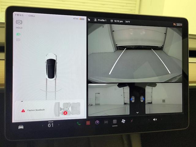 Photo of 2021 White Tesla Model 3