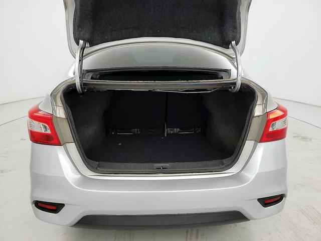 Photo of 2017 Silver Nissan Sentra