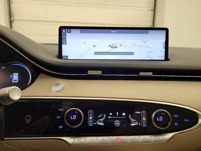 Photo of 2022 Red Genesis GV70