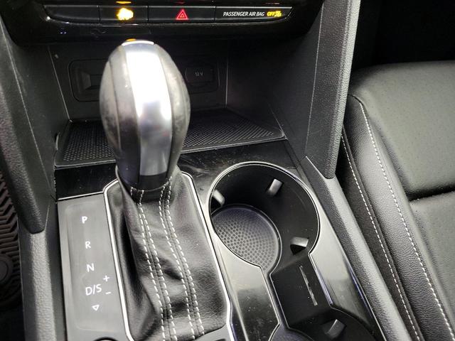 Photo of 2021 Black Volkswagen Atlas