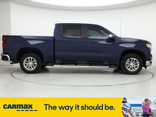 Photo of 2023 Blue Chevrolet Silverado 1500
