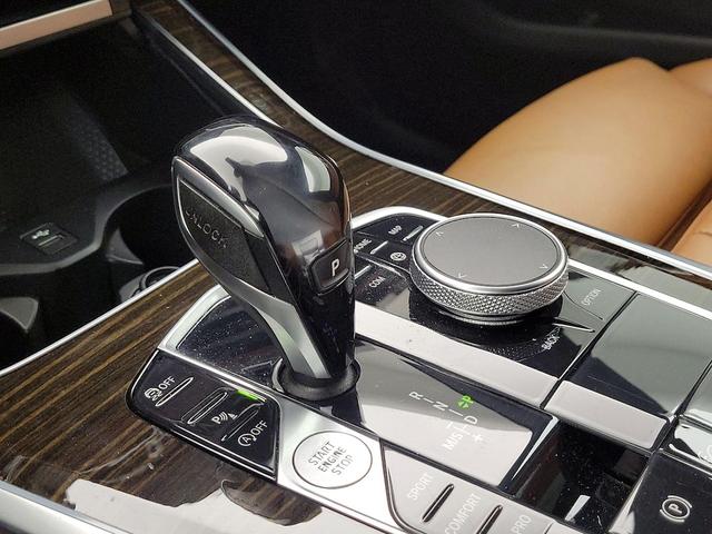 Photo of 2019 Blue BMW X5