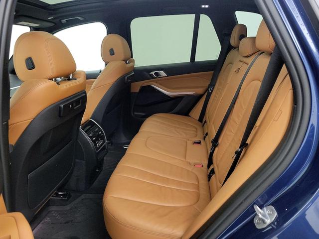 Photo of 2019 Blue BMW X5