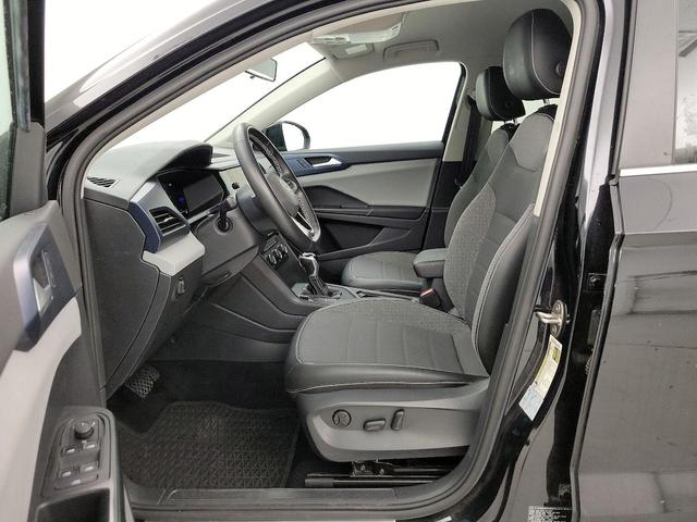 Photo of 2022 Black Volkswagen Taos