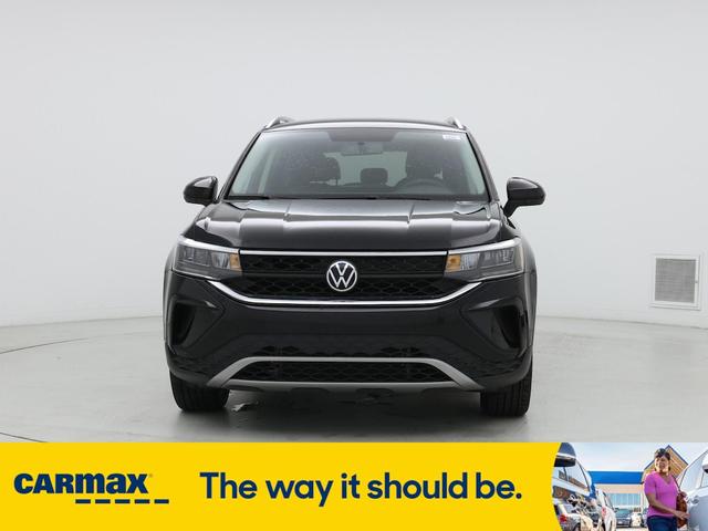 Photo of 2022 Black Volkswagen Taos