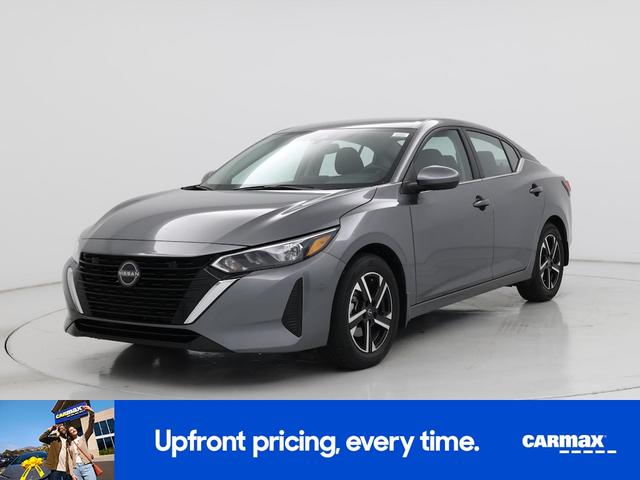 Photo of 2024 Gray Nissan Sentra