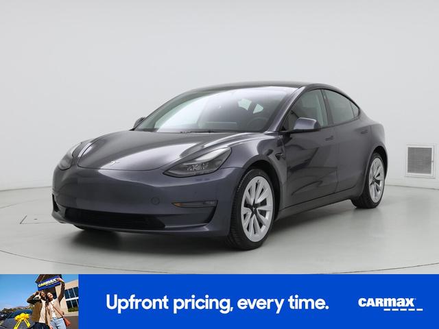 Photo of 2023 Gray Tesla Model 3