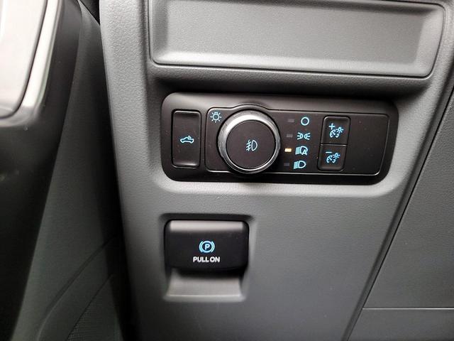 Photo of 2022 Yellow Ford F-150