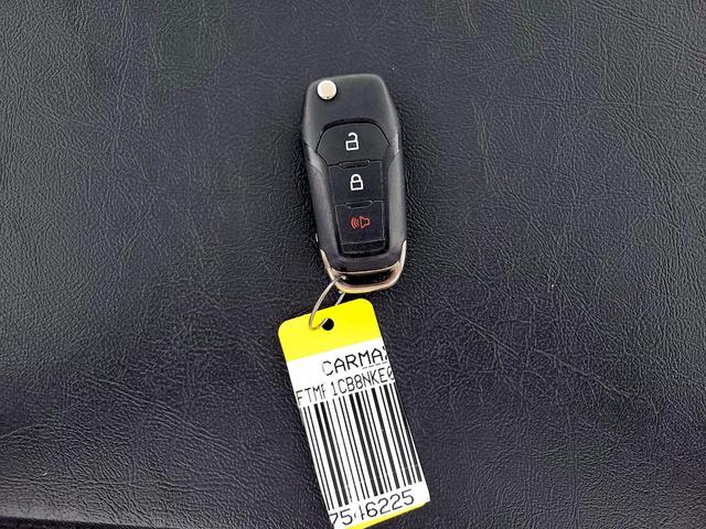 Photo of 2022 Yellow Ford F-150