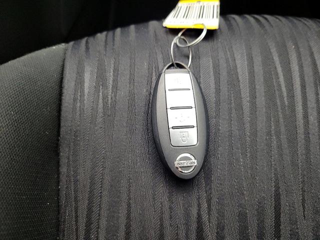 Photo of 2019 Blue Nissan Sentra