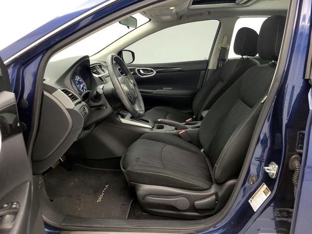 Photo of 2019 Blue Nissan Sentra