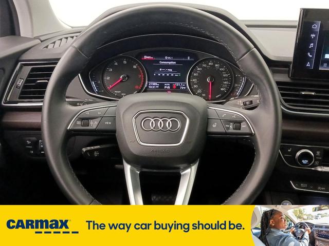 Photo of 2021 Blue Audi Q5