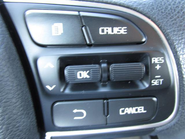 Photo of 2018 Titanium Silver Kia Optima