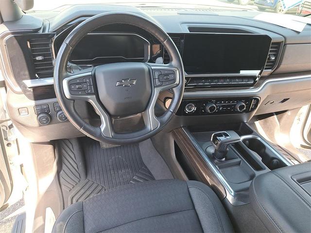 Photo of 2022 Summit White Chevrolet Silverado 1500