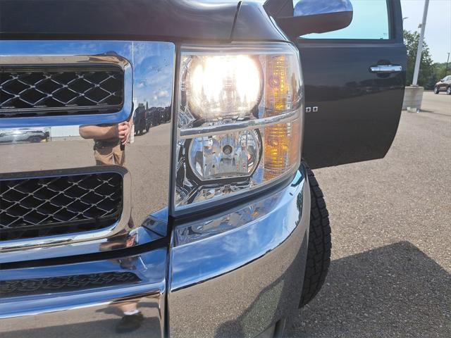 Photo of 2012 Black Granite Metallic Chevrolet Silverado 1500