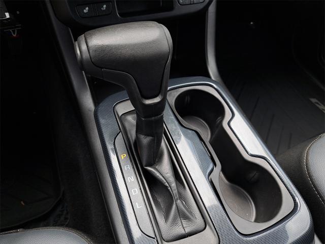Photo of 2020 Kinetic Blue Metallic Chevrolet Colorado