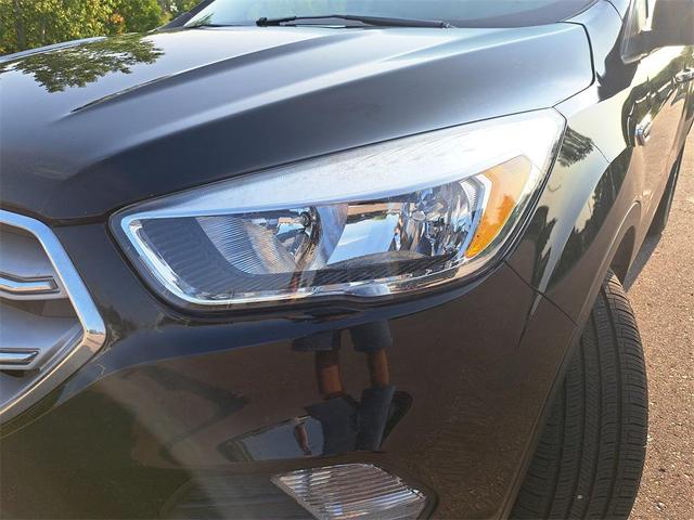 Photo of 2019 Agate Black Metallic Ford Escape