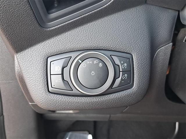 Photo of 2019 Agate Black Metallic Ford Escape