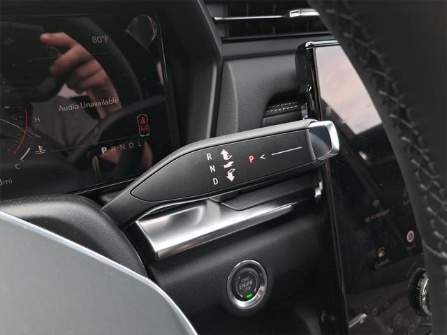Photo of 2026 Summit White GMC Terrain