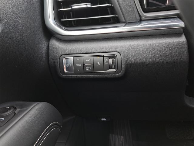 Photo of 2026 Summit White GMC Terrain