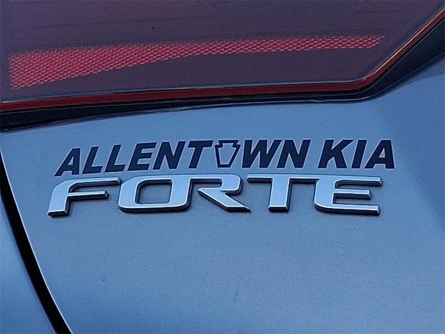 Photo of 2024 Steel Gray Kia Forte