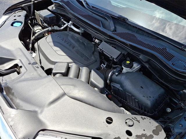 Photo of 2022 Black Honda Passport
