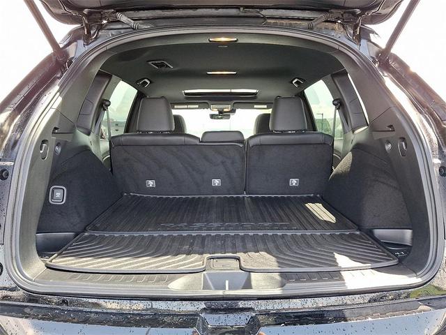 Photo of 2022 Black Honda Passport