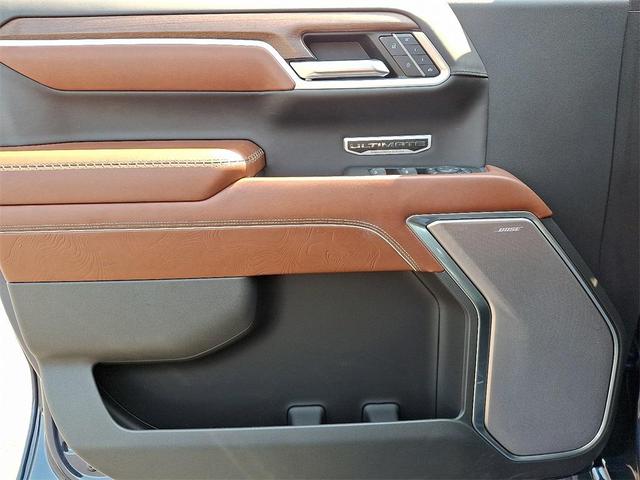 Photo of 2022 Pacific Blue Metallic GMC Sierra 1500