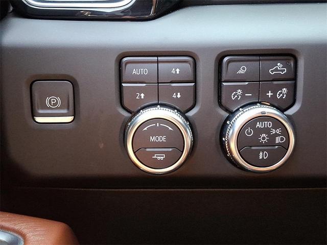 Photo of 2022 Pacific Blue Metallic GMC Sierra 1500