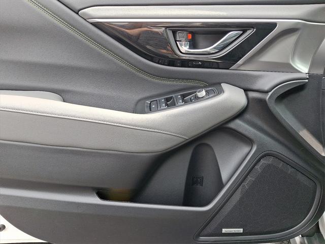 Photo of 2024 Crystal White Pearl Subaru Outback