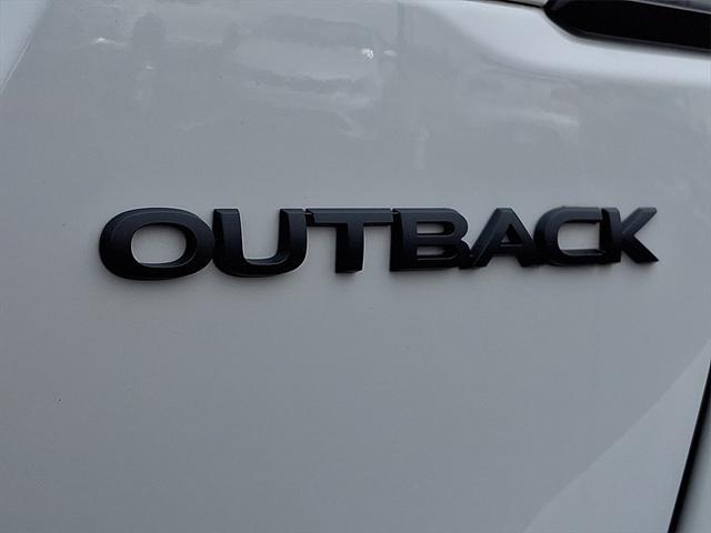 Photo of 2024 Crystal White Pearl Subaru Outback