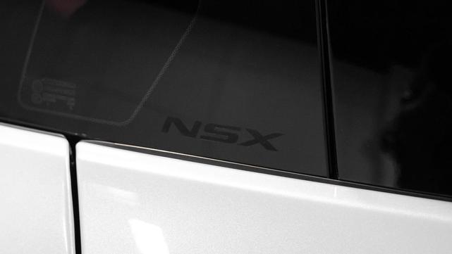 Photo of 2021 Casino White Pearl Acura NSX
